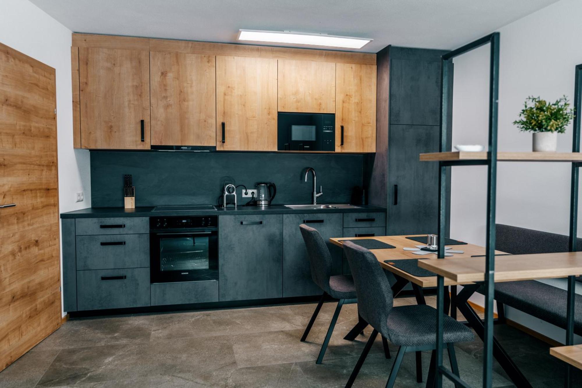 Danner Apartment *